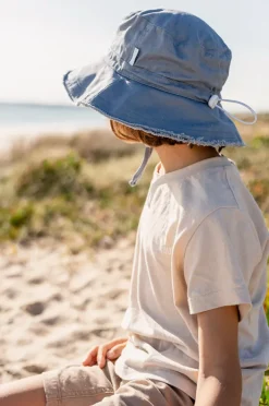 BOY Acorn Boys Frayed Bucket Hat