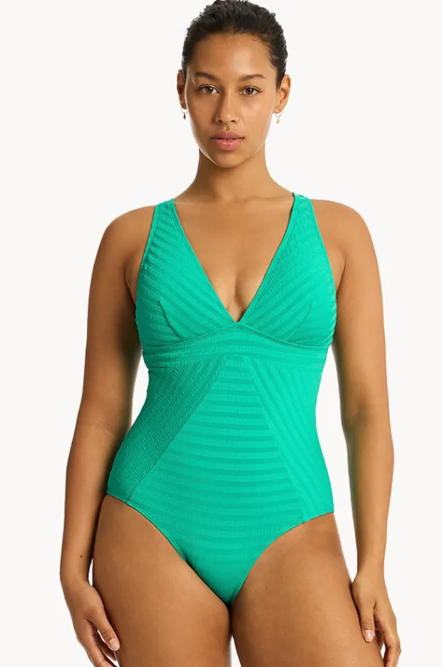 Women Sea Level Capri Panel Line One Piece