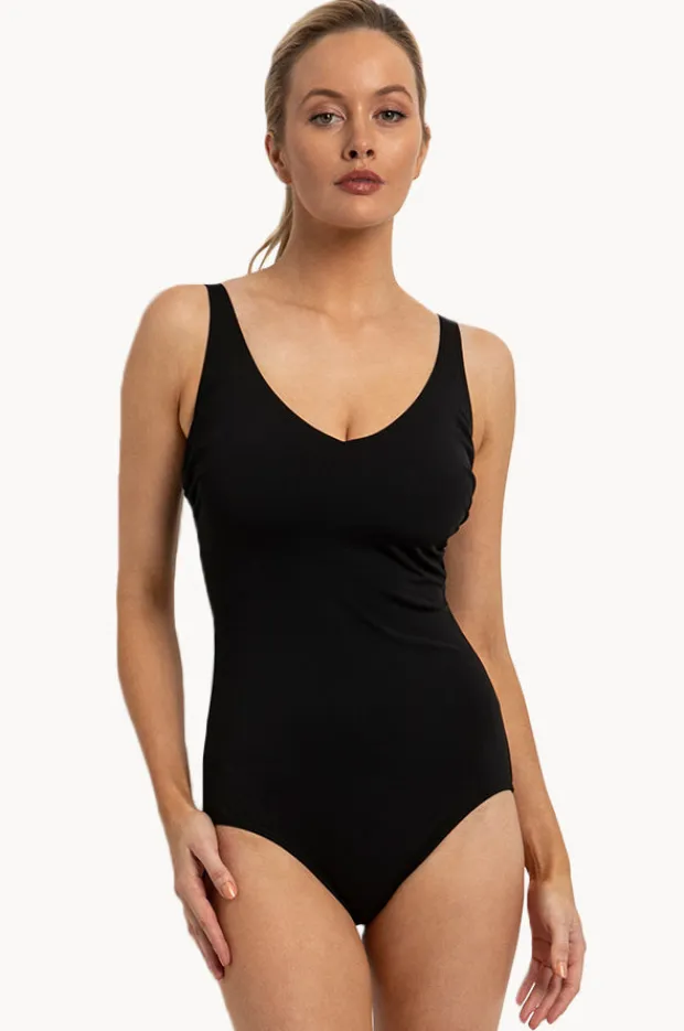 Women Poolproof Classics E/F Cup One Piece