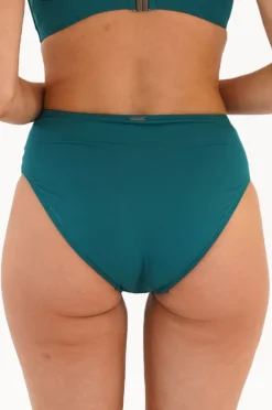 Women Moontide Contours High Ruched Front Pant