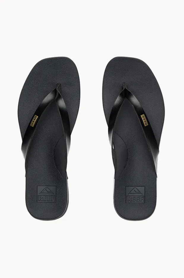Women Reef Cushion Lune Thong