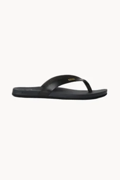 Women Reef Cushion Lune Thong