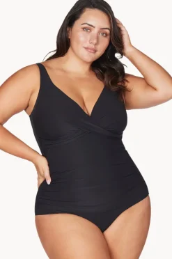 Women Artesands Delacroix One Piece