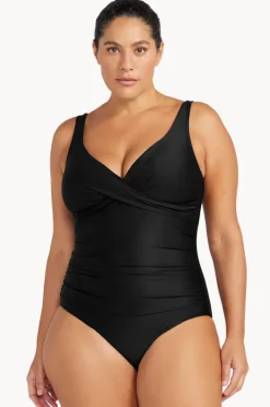 Women Artesands Delacroix One Piece