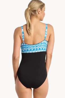 Women Poolproof Dynasty Splice One Piece