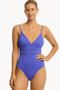 Women Sea Level Eco Essentials Cross Back Tri One Piece