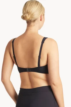 Women Sea Level Eco Essentials Cross Front Bra