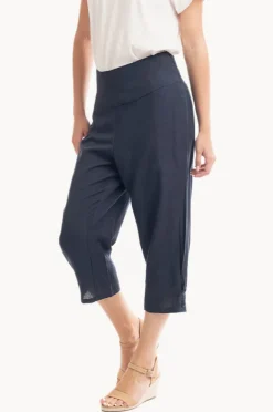 Women Orientique Essentials Linen 3/4 Pant