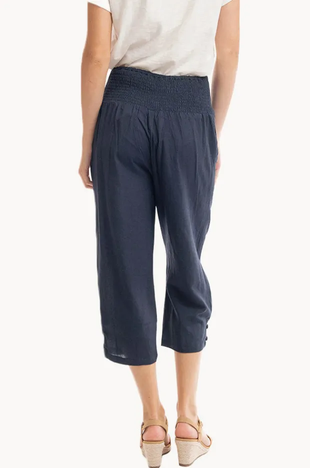Women Orientique Essentials Linen 3/4 Pant