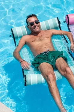 Acqua Boss With Envy Water Hammock