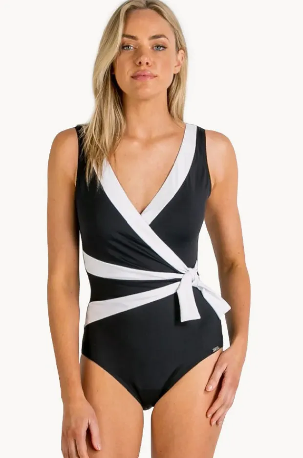 Women Jantzen Heritage Cross Over Tie Side One Piece