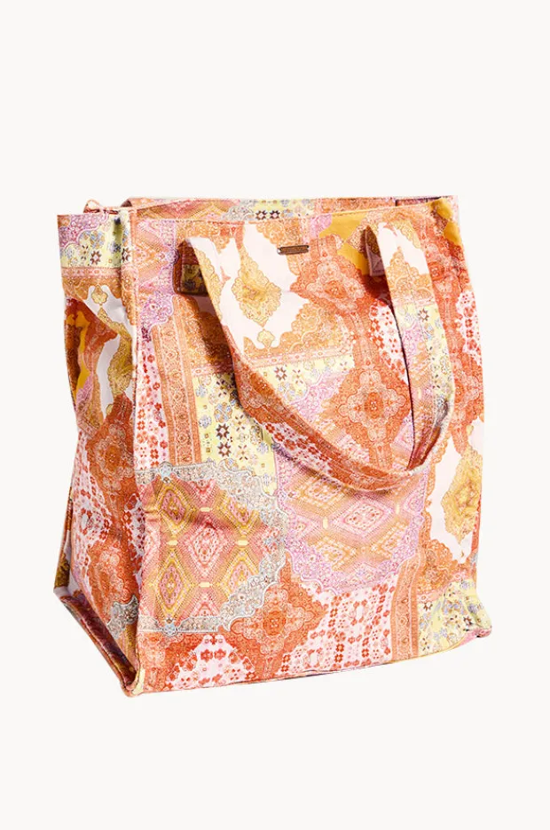 Women Tigerlily Herra Beach Tote Bag