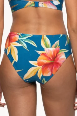 Women Nip Tuck Hula Hula Brigitte Ruched Mid Pant