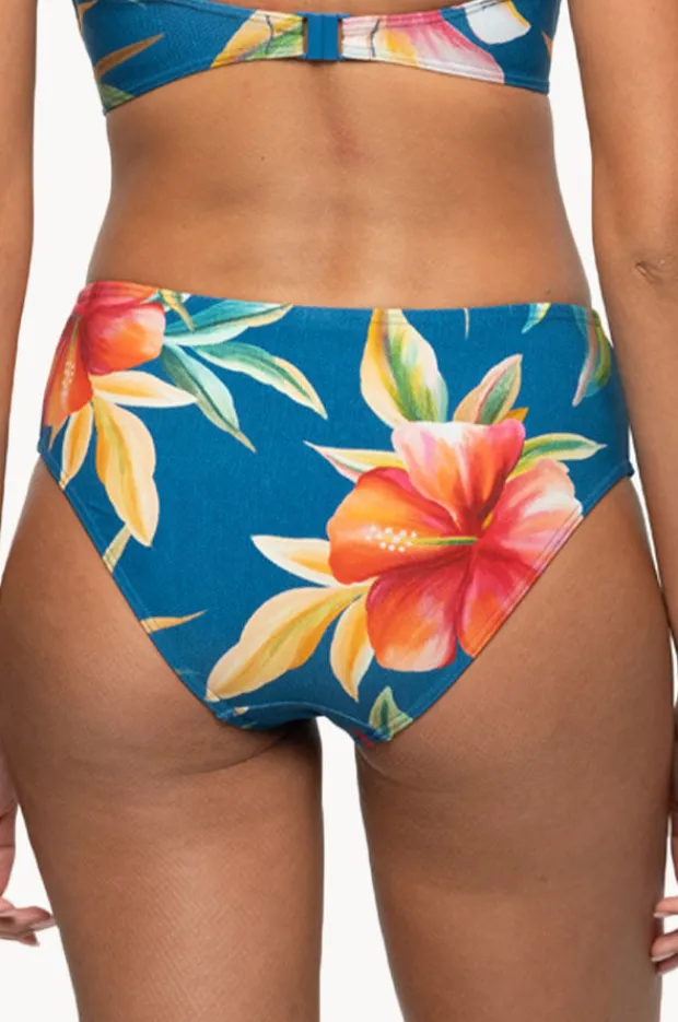 Women Nip Tuck Hula Hula Brigitte Ruched Mid Pant