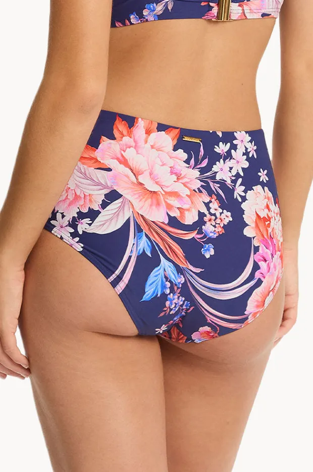 Women Sea Level Indochine Gathered High Waist Pant