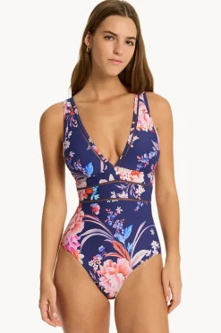 Women Sea Level Indochine Spliced One Piece