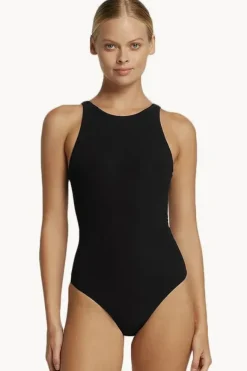 Women Jets et High Neck One Piece