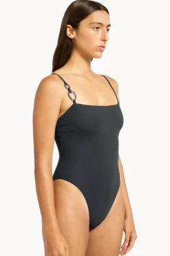 Women Jets et Lien Minimal Tank One Piece