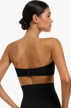 Women Jets et Minimal Bandeau Top