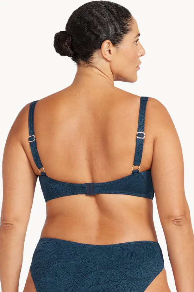 Women Artesands La Traviata Delacroix Cross Front Bra