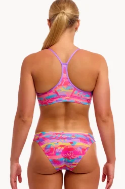 Women Funkita Leave In Crop Set