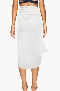Women Sundrenched Long Plain Fringed Sarong