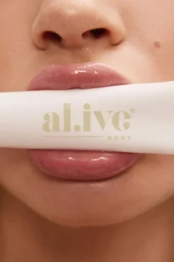 Women Al.ive Body Lychee Blush Tinted Lip Butter 15ml