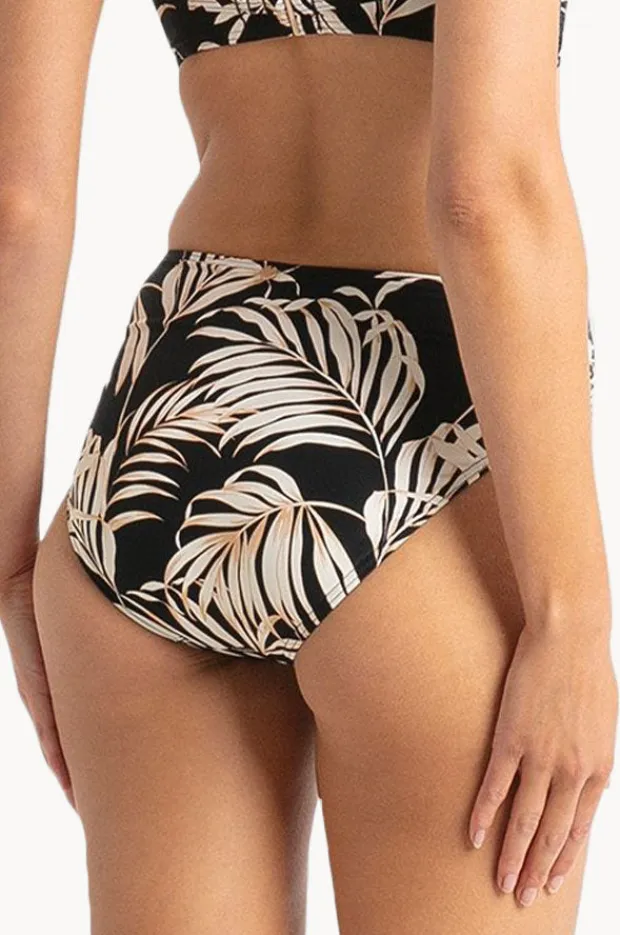 Women Sunseeker Mae Ruched Mid Rise Pant