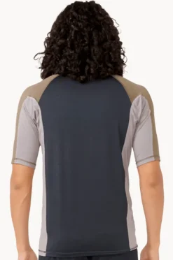 Rip Curl Mens Drive Short Sleeve Suntop