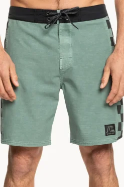 Quiksilver Mens Original Arch Hempstretch 18" Boardshort