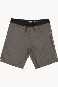 Billabong Mens Shadow Cut OG Boardshort