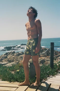 Coast Mens Sydney Boardshort