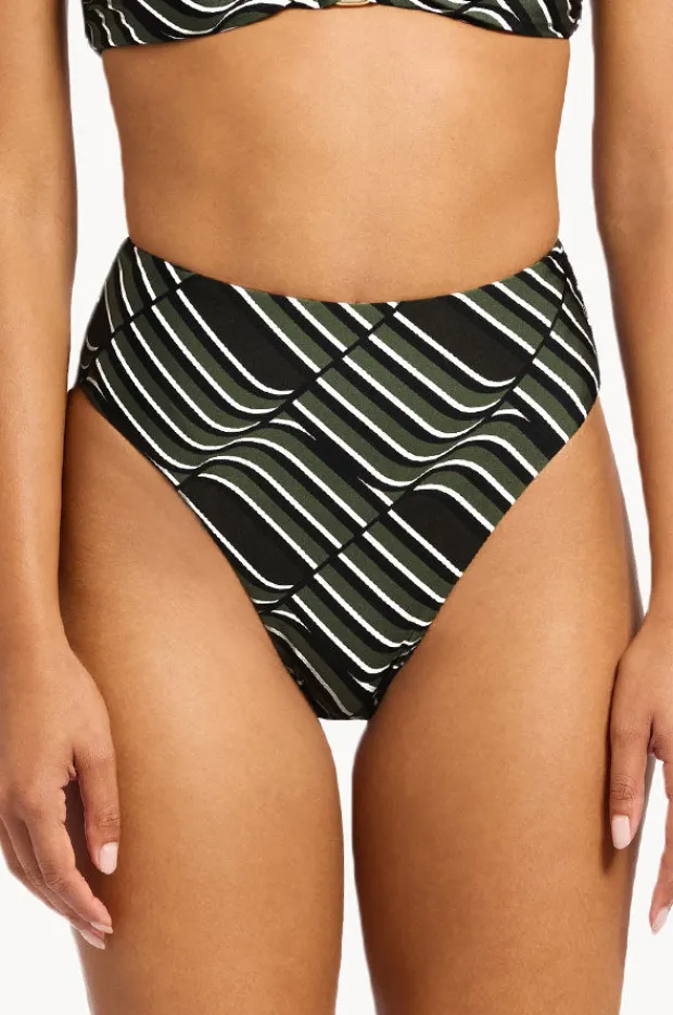 Women Jets Mirage High Waist High Leg Pant