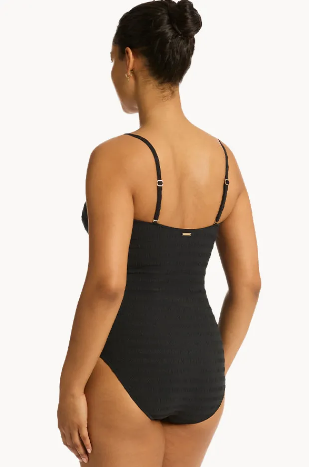 Women Sea Level Palisades Vee Bandeau One Piece