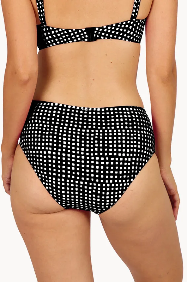 Women Baku Picnic Point Mid Pant