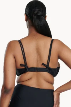 Women Raq Apparel Plain FF/G Cup Underwire Halter