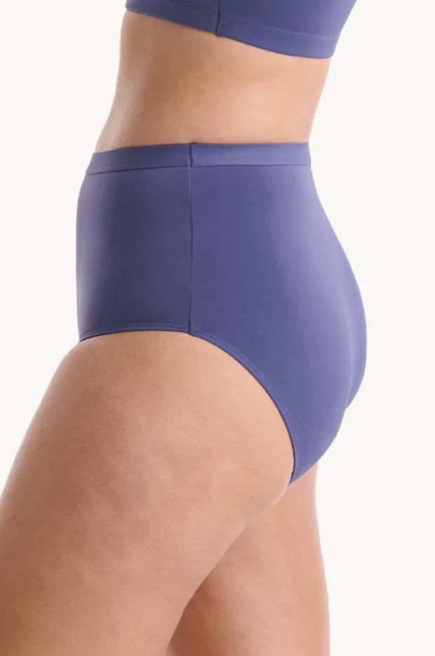 Women Love Luna Plain Full Brief