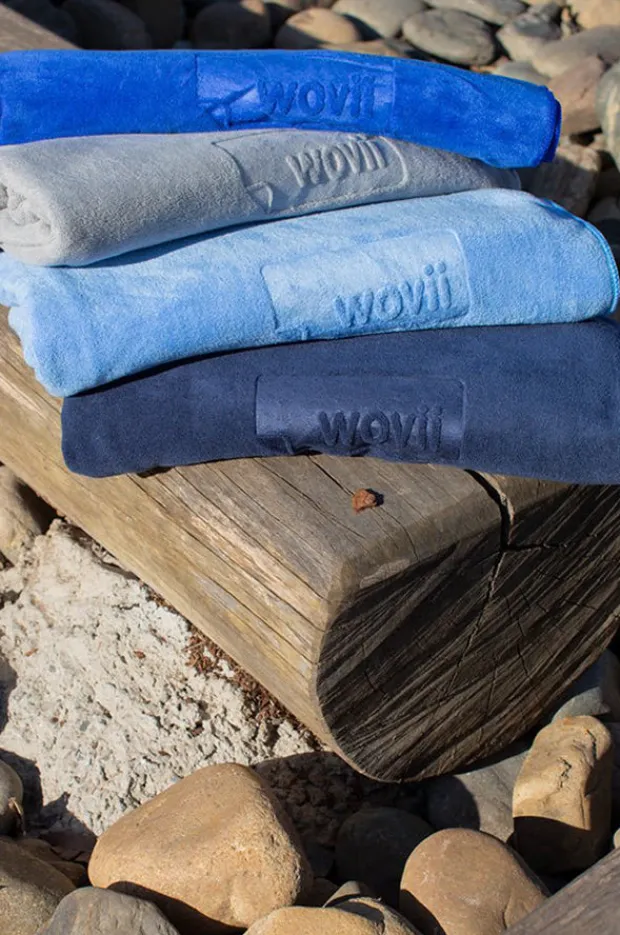 Women Wovii Plain Jumbo Beach Towel