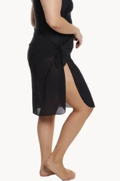 Women Capriosca Plain Mesh Long Sarong