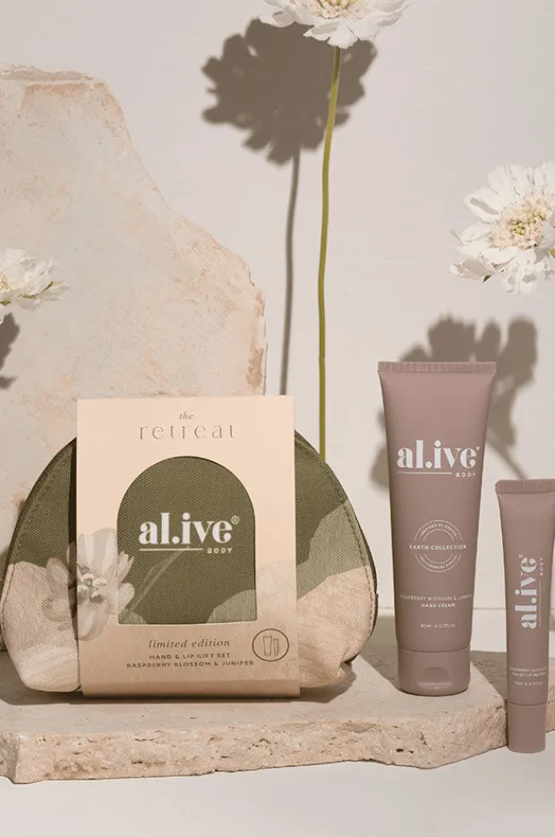 Women Al.ive Body Raspberry Blossom & Juniper Hand & Lip Gift Set