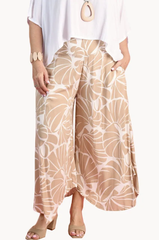 Women Bodacious Seashell Sydney Wide Leg Pant