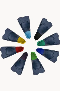 Zoggs Short Blade Swim Fins - Size US 2-3