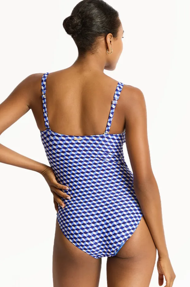 Women Sea Level Solara Twist Front One Piece