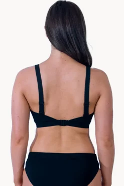 Women Base Swim Sports F/G Cup Crop