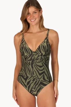 Women Baku Sunkissed D/dd Cup Underwire One Piece