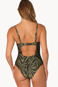 Women Baku Sunkissed D/dd Cup Underwire One Piece