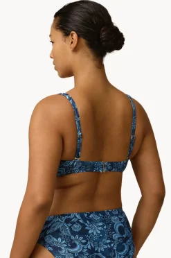 Women Monte u0026 Lou Taylor Multi Fit Twist Crop