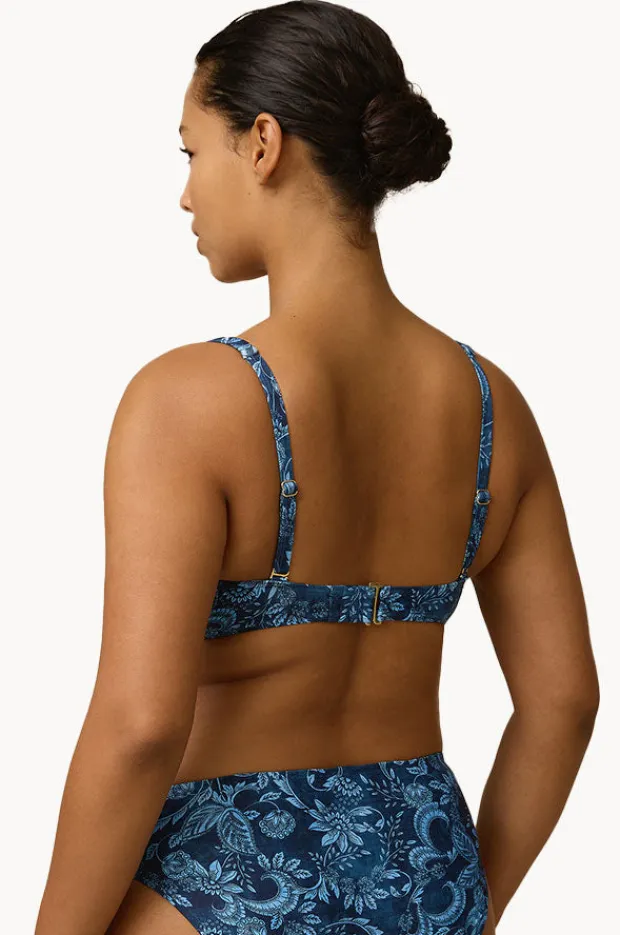 Women Monte u0026 Lou Taylor Multi Fit Twist Crop