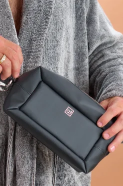 Annabel Trends Toiletry Bag