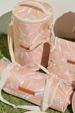 Women Annabel Trends Trailing Natives Picnic Barrel Cooler Bag